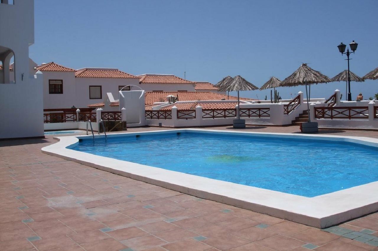 Aparthotel Club El Beril Costa Adeje  Esterno foto