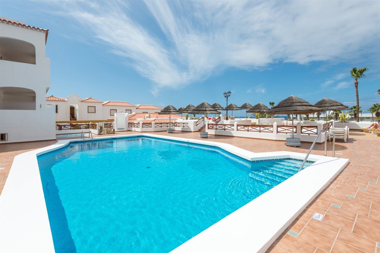 Aparthotel Club El Beril Costa Adeje  Esterno foto